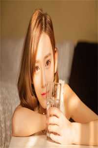 阴郁庄园里，我是他唯一的镇定剂完结