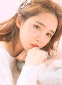 不就送他块名表，你闹什么周倩朱杰小说