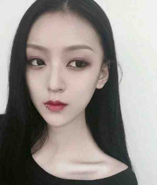 行舟渡寒霜无广告