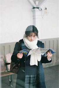 开到荼靡雾色尽全新