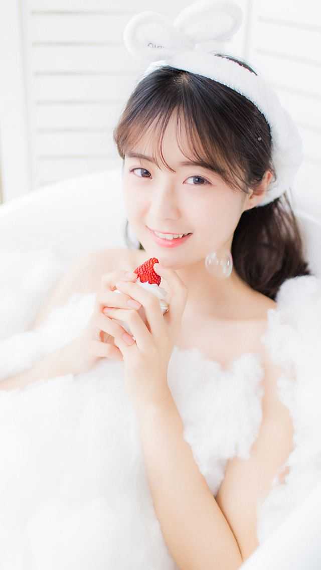 我拒绝捐款给患病同事，全公司让我滚畅销巨著