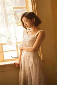 谁与明月共度韶华全局