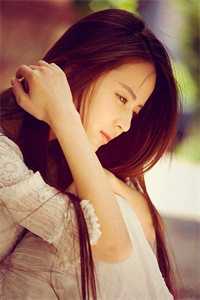 年代：糙汉心善，克夫小娇妻一再缠袁松白柔锦全文+免费