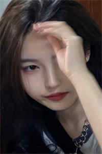 八零养崽：清冷美人被科研大佬宠上天！章节