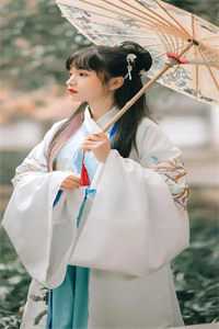 操劳一生后惨死？大佬原配觉醒了广告+结局