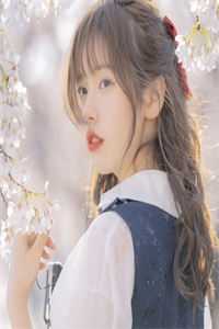 玫瑰未开已成荆棘在线看