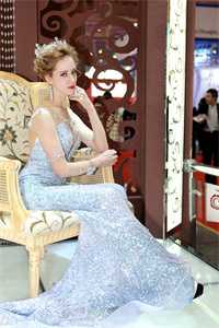 华年不染风霜意陆丞之顾霜雪小说