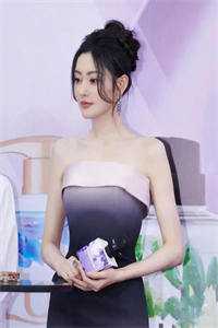 我靠着白月光的脸在后宫杀疯了！免费阅读全文