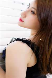 谁与明月共度韶华知乎