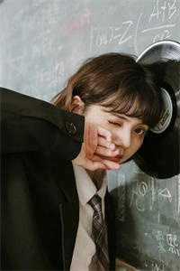 枯萎逢春行纪寒晟墨晚妍无删减全文