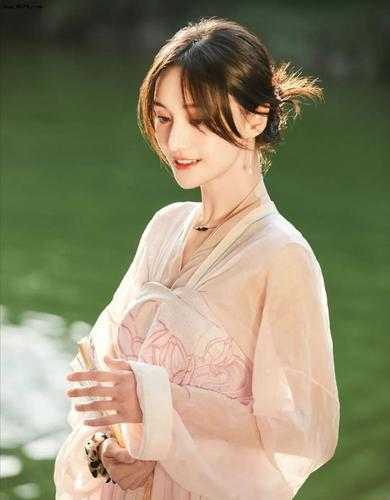 最是情深难自禁必读文