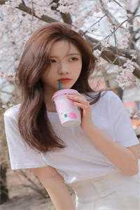 闪婚禁欲上司，人前斯文人后猛亲精品推荐