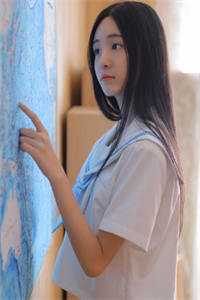 洞察系统：开局拿捏校花最新章节