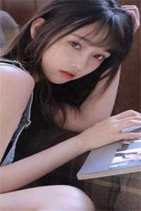 娘亲死后三年，父皇要她应允送我和亲热门小说