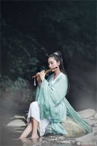 你爱捞女白月光？我转身改嫁豪门太子爷短篇小说阅读