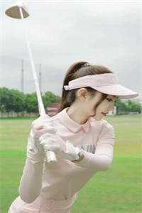 指尖划他下颌，我笑他亲手推开我无删减版