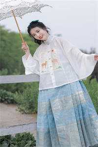 爱恨穿梭千年小说结局