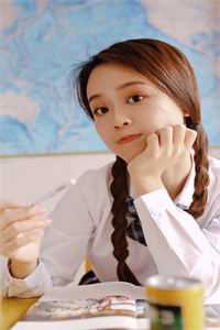 我为公司拿下三亿业绩，妻子画了只卡通手表奖励我无删减+无广告