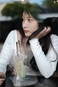 女儿自称穿越者，骗我自诛九族！最新章节