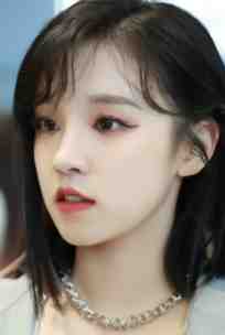 禁欲太子爷听到我的心声后，大黄丫头被宠疯了短篇