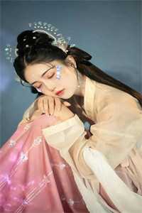 操劳一生后惨死？大佬原配觉醒了江思绫白月光番外