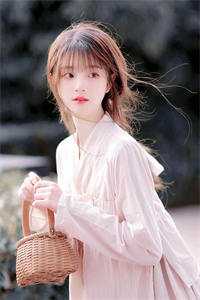 未婚夫和女兄弟在酒吧领证，我摇骰子让他们倾家荡产番外+无删减