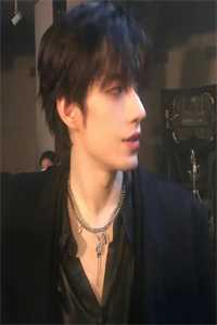 开局分手白月光，系统助我浪四方在线看