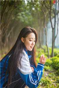 偏执陛下独宠我，娇娇娘娘她躺赢了阅读